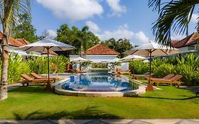 Nomada Villas